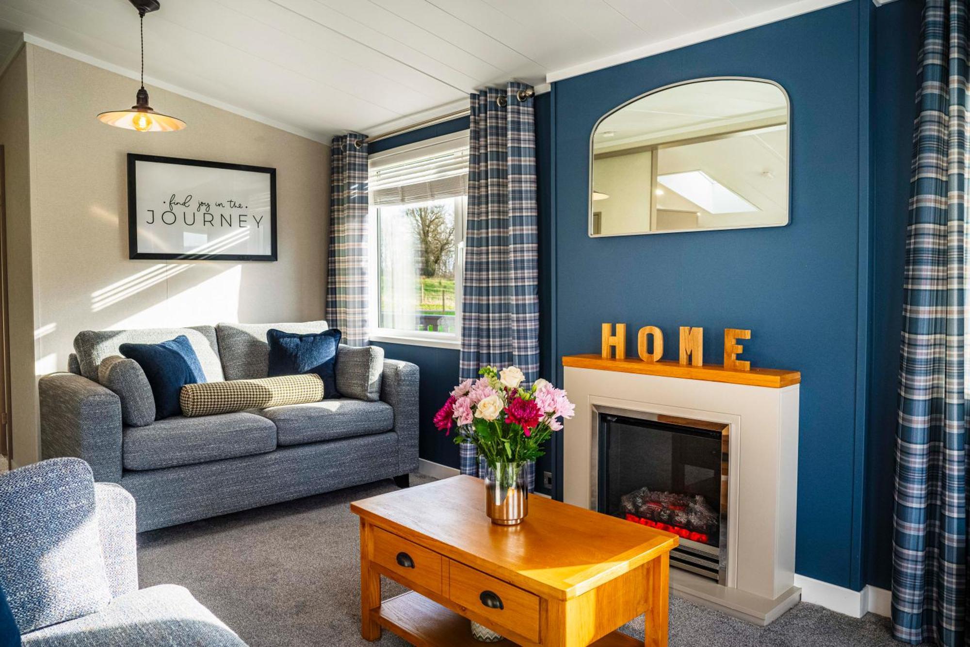 Callander Woods Holiday Park Zimmer foto